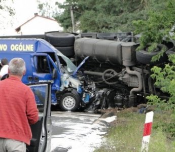 Kolejny wypadek w Chudku. - 3 osoby ranne! Kierowca TIRa prawdopodobnie był pijany(zdjęcia, nowe fakty)