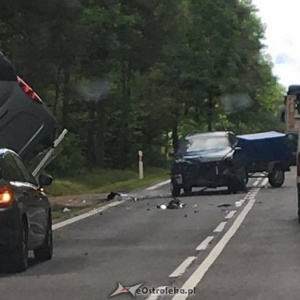 Uwaga kierowcy! Wypadek na trasie Ostrołęka Czerwin. Są utrudnienia w ruchu