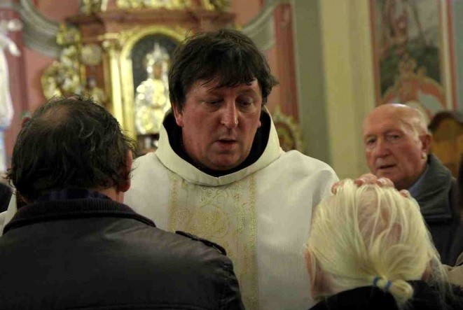 Ojciec Teodor Knapczyk (fot. sanktuarium.ostroleka.pl) 
