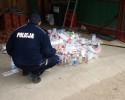 Rekordowa wpadka przemytników: Tysiące paczek papierosów poukrywano na strychu, w budzie dla psa, w lesie... [ZDJĘCIA] 