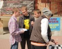 Ostrołęczanie przeciwko pomysłom Jarosława Gowina – akcja zbierania podpisów pod petycją przygotowaną przez Klub Młodych Solidarnej Polski [ZDJĘCIA]