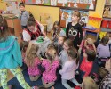Twórczyni ludowa z wizytą w miejskiej „siódemce” [ZDJĘCIA]