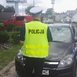 Ostrołęka: Młoda dziewczyna ranna w wypadku przy Obozowej