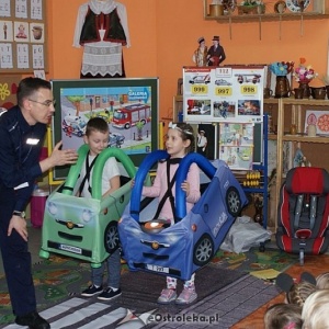 Komisarz Kuprik i „autochodzik” w baranowskim przedszkolu [ZDJĘCIA]