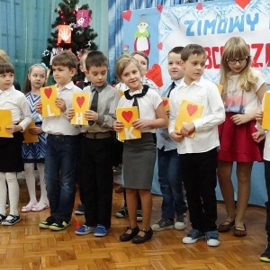 Dzień Babci i Dziadka w ZPO w Kadzidle [ZDJĘCIA]