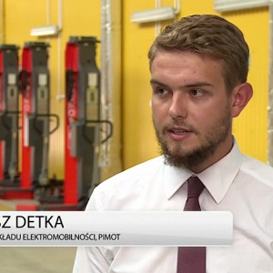 Polacy rejestrują aż 20-krotnie mniej aut elektrycznych niż Niemcy [WIDEO]