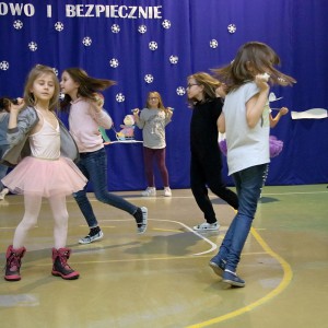 Zimowo i bezpiecznie w „trójce” [ZDJĘCIA]