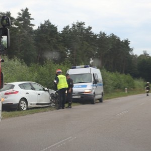 Wypadek w Borawem. Auto w głębokim rowie! [WIDEO, ZDJĘCIA]