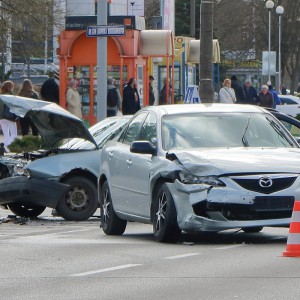 Wypadek w centrum Ostrołęki [ZDJĘCIA, AKTUALIZACJA]