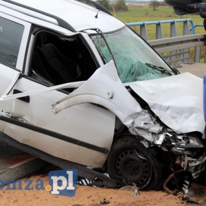 Wypadek w Gosterach. Droga nr 677 całkowicie zablokowana [ZDJĘCIA, AKTUALIZACJA]