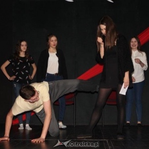 Spektakl „Improwizacja gotowaNa” w Klubie Oczko [ZDJĘCIA]