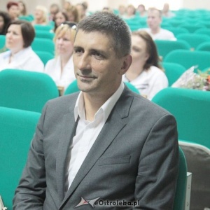 Dyrektor Meditransu ponownie otrzyma gigantyczną premię? Andrzej Kania pyta: „Za co?”