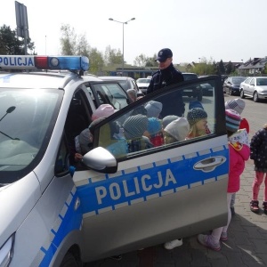Przedszkolaki z Krainy Misiów z wizytą u ostrołęckich policjantów [ZDJĘCIA]