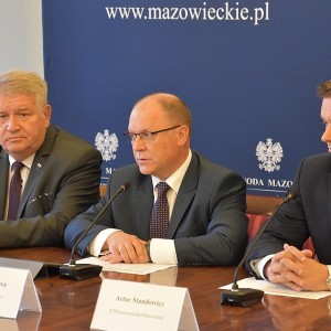 Wojewoda apeluje o powołanie komisji szacujących straty wywołane suszą