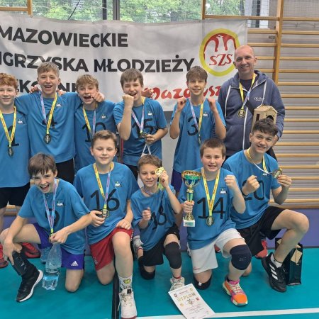 Siatkarze SP 5 Ostrołęka mistrzami Mazowsza. Jadą na finał ogólnopolski