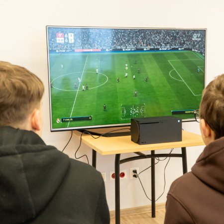 Duet Zyśk-Sikora bezkonkurencyjny w turnieju e-sportowym EA Sports FC 25 [WIDEO, ZDJĘCIA]