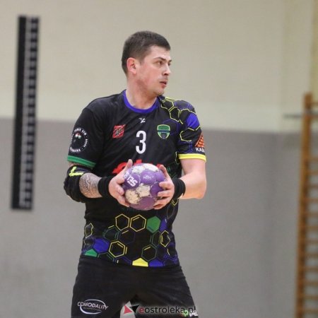 I liga piłki ręcznej: SMS ZPRP I Płock wygrał w Ostrołęce po zaciętym pojedynku
