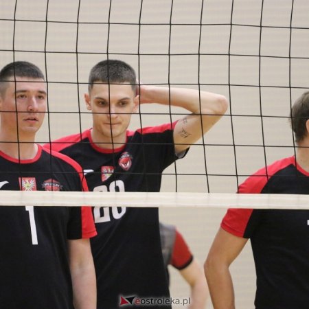 Nie tym razem. SPS Volley Ostrołęka bez punktów w starciu z liderem