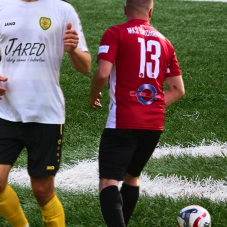 Liga okręgowa. MKS Ciechanów pewnie pokonuje ULKS Ołdaki