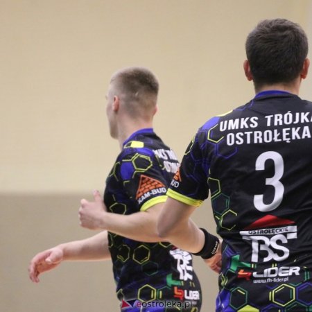 Trójka Ostrołęka solidnie wzmocniona! "Przedstawiamy nowego niedźwiedzia"