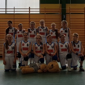 Unia Basket U12: Wysoka wygrana w Grójcu na koniec sezonu
