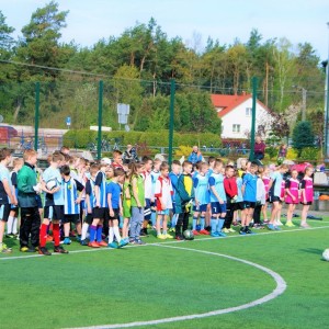 Piłkarskie zmagania w Obierwi