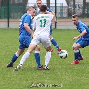 A Klasa: Kurpiowskie derby dla Kadzidła. Zobacz wyniki 16. kolejki [ZDJĘCIA]