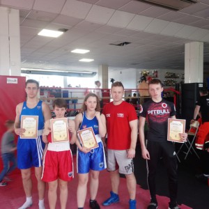 Victoria na sparingowej lidze K1 i boksu