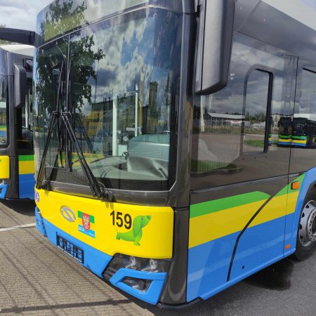 Ważne zmiany w komunikacji miejskiej w Ostrołęce. Sprawdź nowe trasy autobusów!