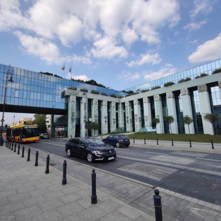 Sąd odrzucił skargę w sprawie hipoteki przymusowej. W tle wyrok z Ostrołęki