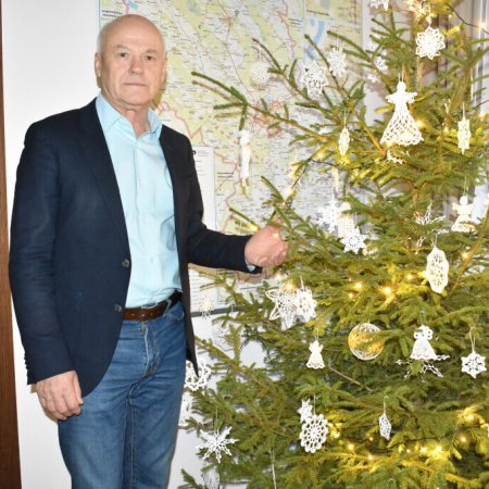 25 koronkowych aniołków na 25-lecie Powiatu [ZDJĘCIA]