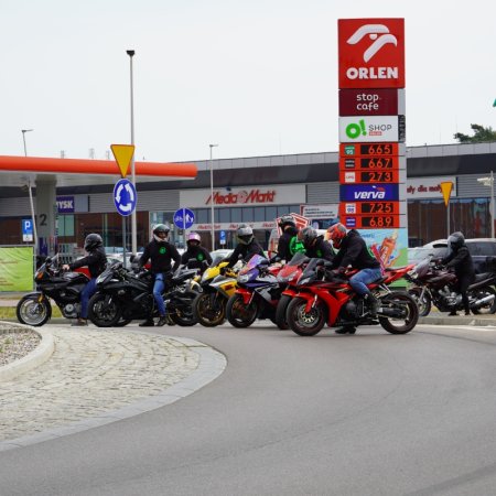 Motoserce w Ostrołęce: lśniące maszyny na ulicach miasta! [WIDEO, ZDJĘCIA]