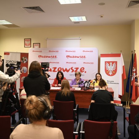 Mazowsze dba o seniorów: programy profilaktyki depresji i wsparcia dla osób starszych