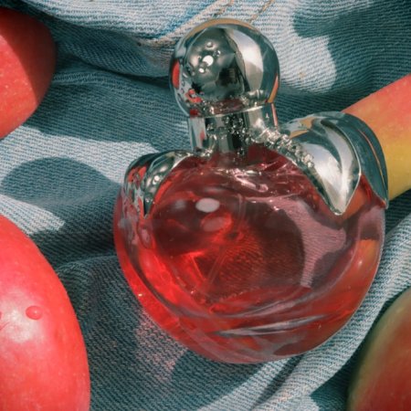 Jakie perfumy na zimę wybrać? Poradnik dla kobiet