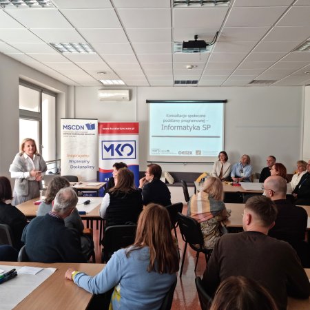 Jaka będzie przyszłość edukacji? Mazowiecka Kurator Oświaty z wizytą w Ostrołęce