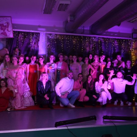 "Barbie na wybiegu" – kreatywność i talent na Festiwalu Fryzjerstwa Artystycznego [ZDJĘCIA]