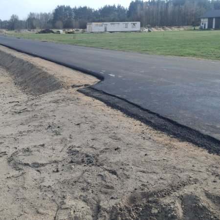 Znaczący postęp w budowie drogi w Durlasach