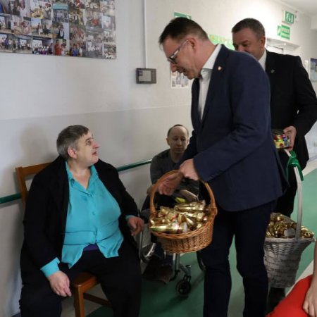 W duchu wielkanocnych wartości. Poseł Popielarz z wizytą w wyjątkowym miejscu