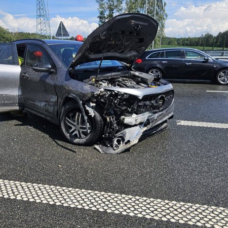 Seria wypadków na S8. Służby ratunkowe wyjeżdżały raz za razem
