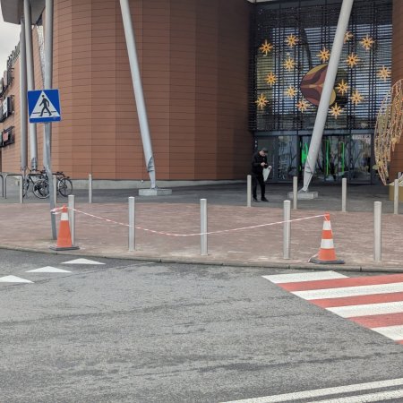 Słupek – ostateczny bastion cywilizacji, czyli koniec „VIP-ów” pod wejściem do Galerii Bursztynowej!