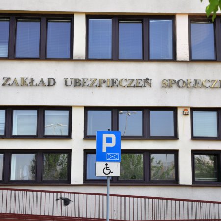Nowe zasady ustalania stażu pracy. Wnioski wpływają do ZUS
