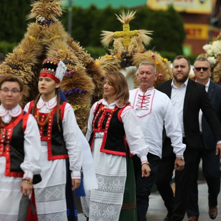 Dożynki parafialno-gminne w Kadzidle. To święto łączy ludzi! [WIDEO, ZDJĘCIA]