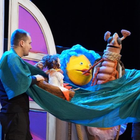 Godziny dla rodziny w OCK. Spektakl "Calineczka" [ZDJĘCIA, WIDEO]