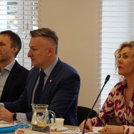 Dyskusja o straży miejskiej w Ostrołęce. Oceny były jednoznaczne [ZDJĘCIA]