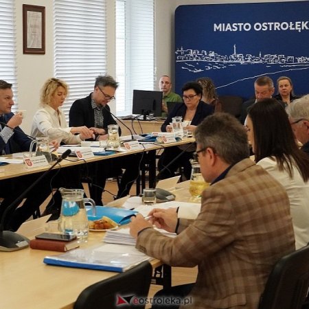 Budżet Ostrołęki na 2027 rok. Radna wylicza, czego brakuje mieszkańcom