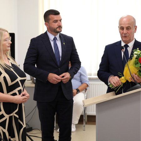 Gmina Lelis: Jednogłośne absolutorium dla wójta i nowi urzędnicy [ZDJĘCIA]