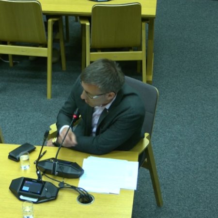 Poseł Grabowski pyta o przyszłość programu. „Seniorzy nie mogą się obawiać" [WIDEO]