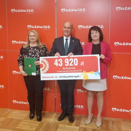 Strażacy z gminy Lelis dostaną nowy ekwipunek. Podpisano umowę na dotację! [ZDJĘCIA]