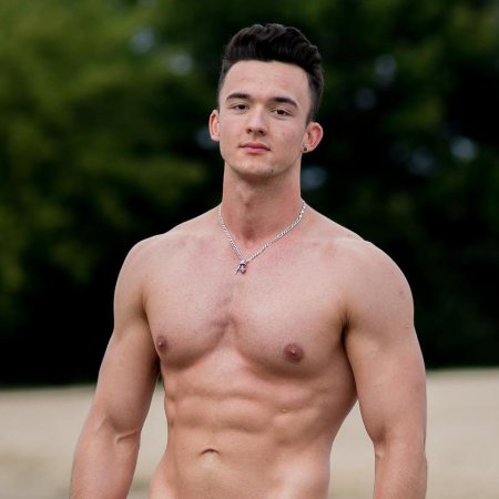 Mister Polski 2020. Patryk Bogdański z Ostrołęki w półfinale