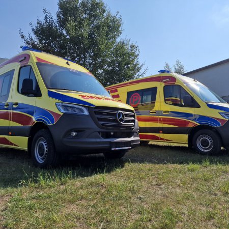 Flota ostrołęckiego pogotowia wzbogaci się o cztery nowoczesne ambulanse
